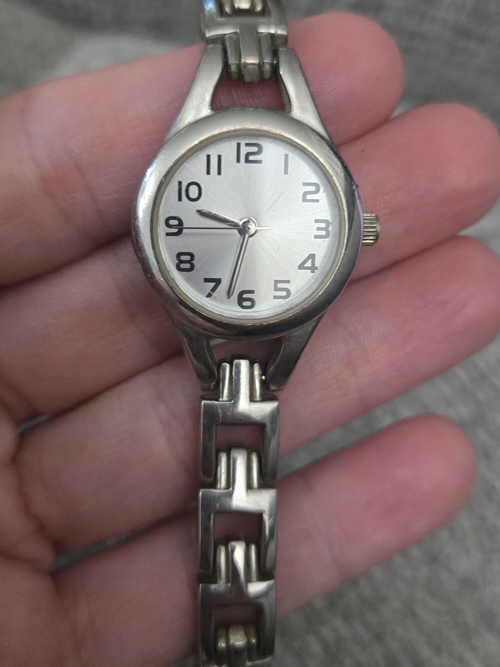 Vintage Women's Watch With Japan MOVT FMD